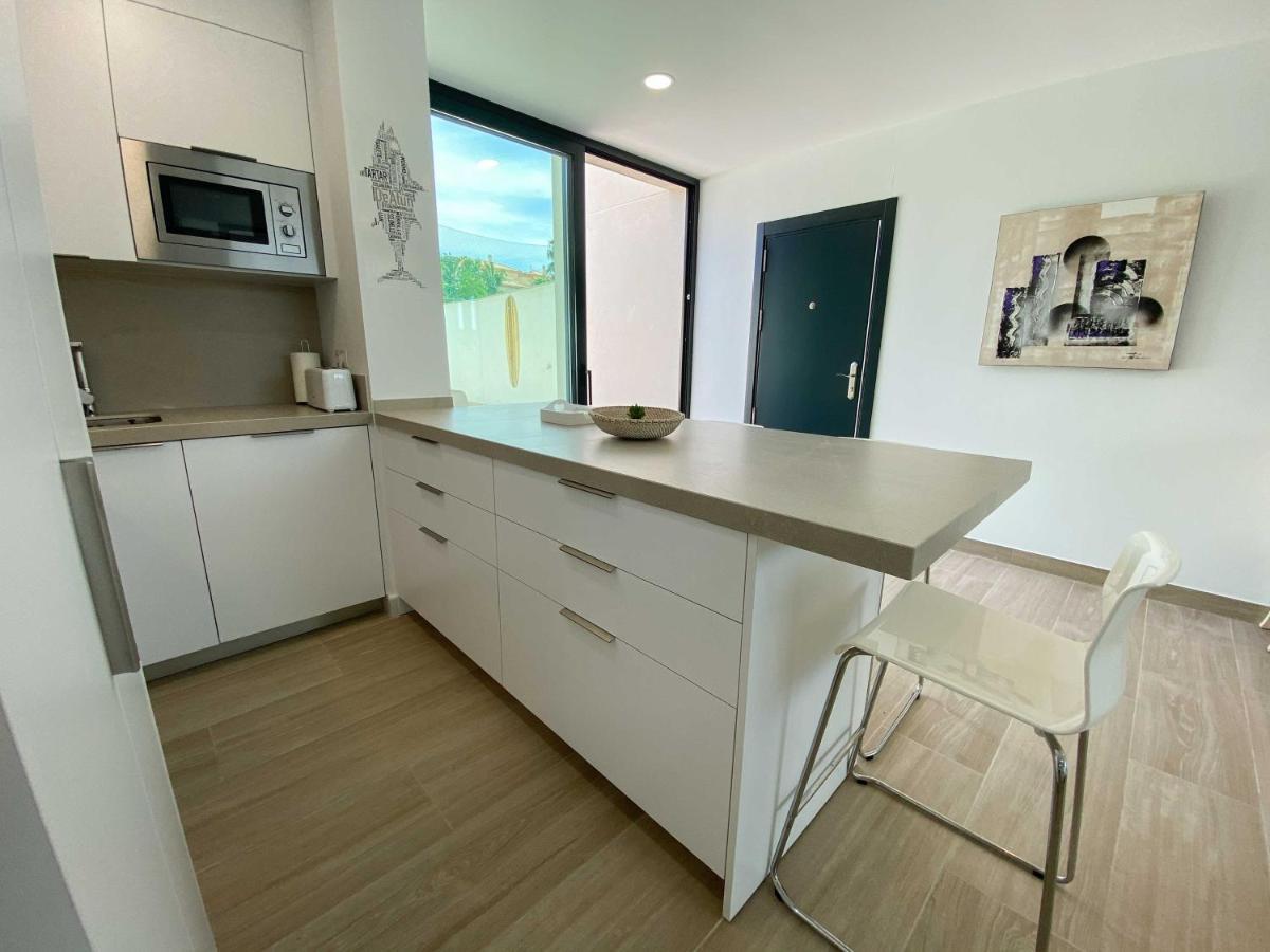Tarifa Cozy House - Private Pool - Wifi - Modern Apartment Bagian luar foto