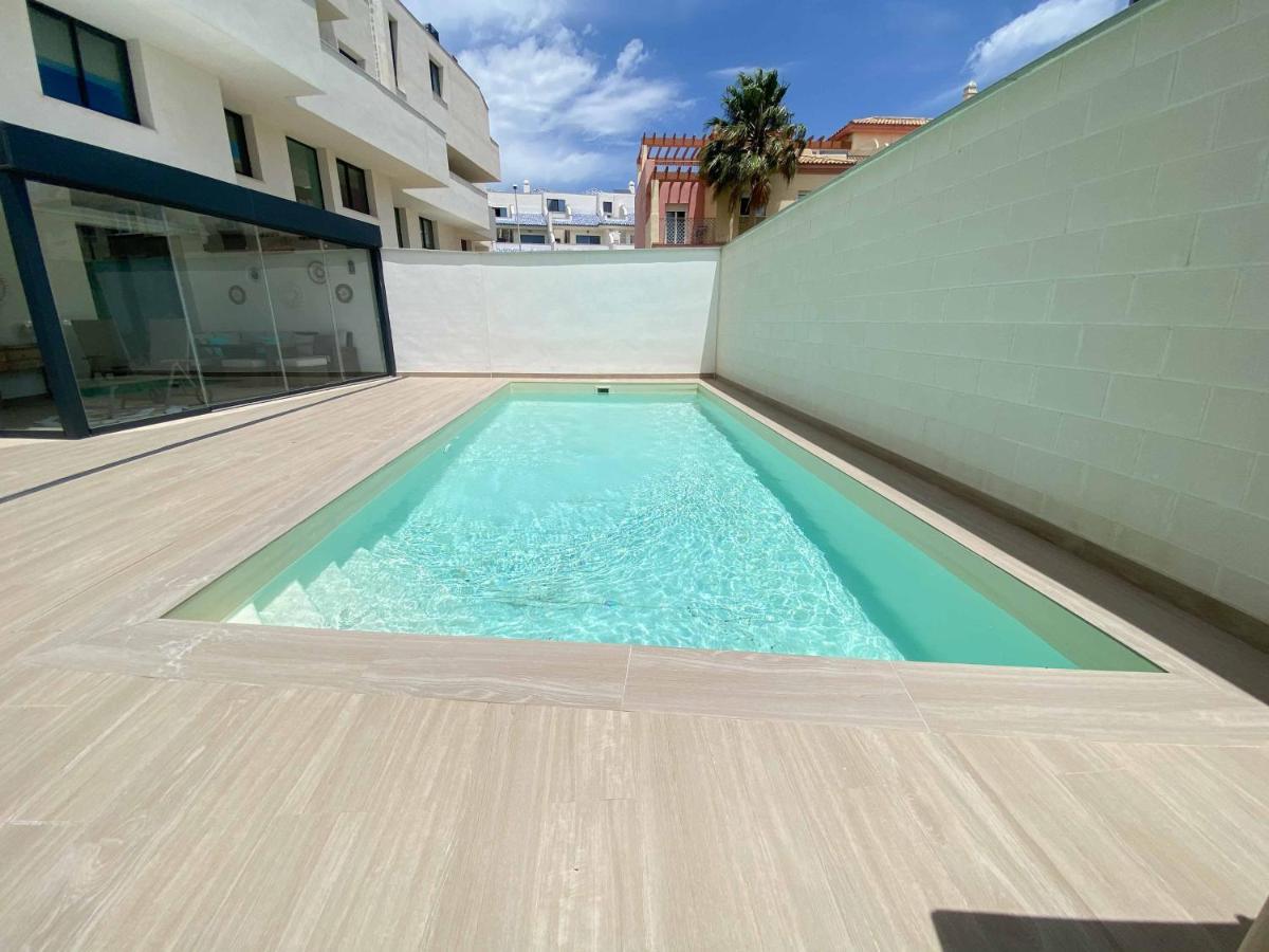 Tarifa Cozy House - Private Pool - Wifi - Modern Apartment Bagian luar foto